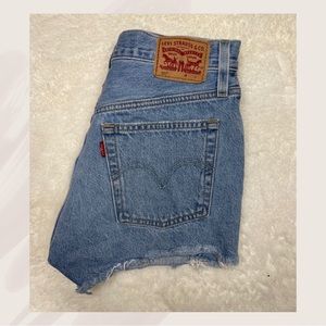 Levi’s 501 Denim Shorts (Size 26)